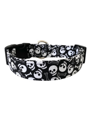 Skulls and Bones Dog Collar