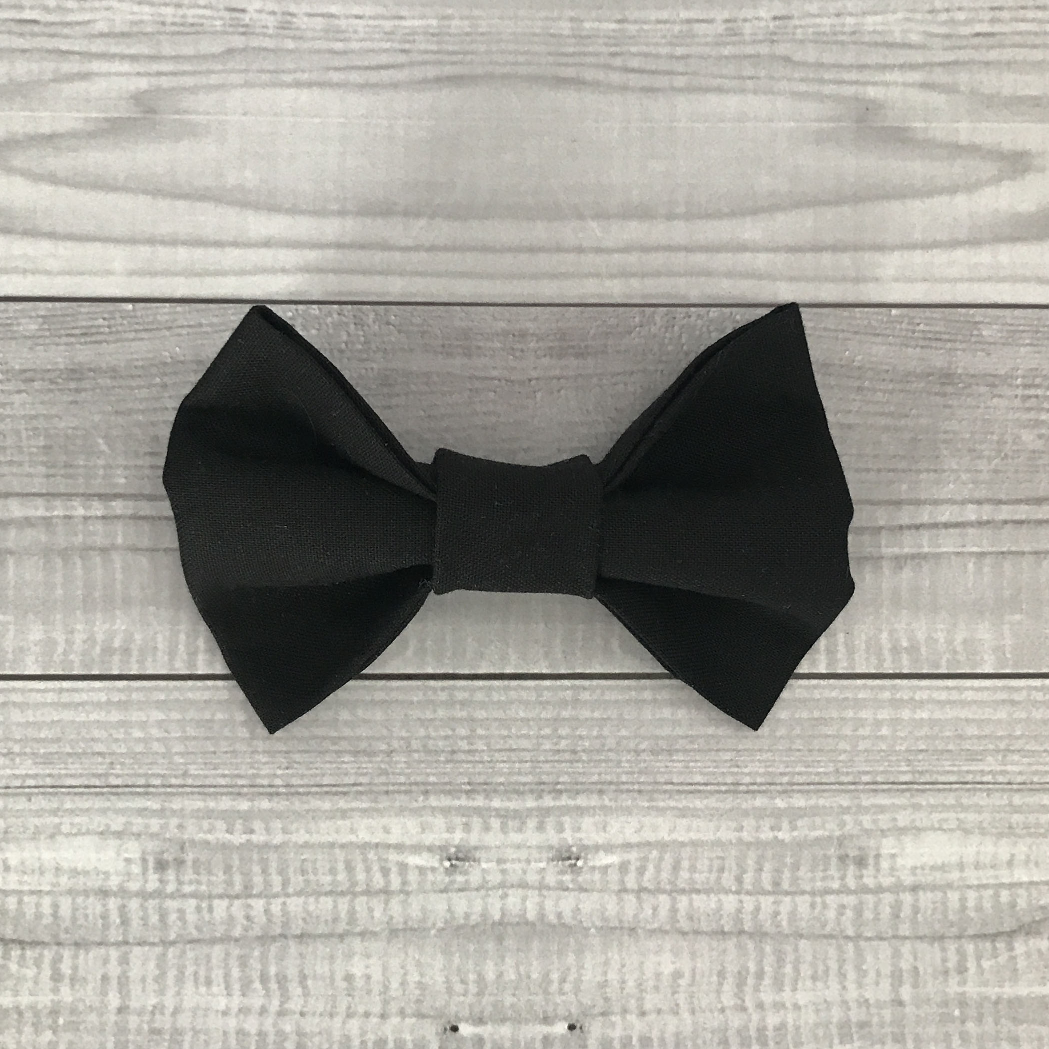 Black Licorice Dog Bow